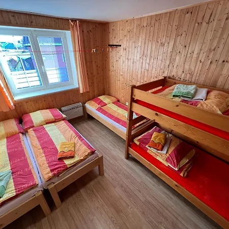 Pod Vlekem Guest house *